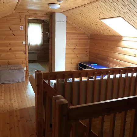 Honeyhill Karhu Willa Isnäs